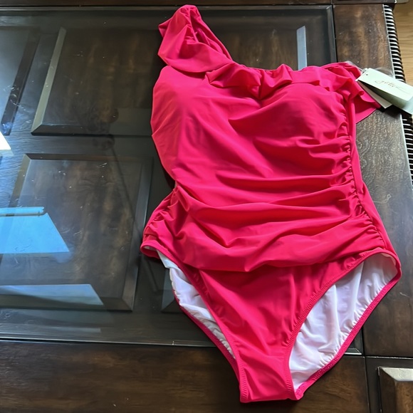 Profile by Gottex
Tutti Frutti Ruffle Tummy Control One Shoulder Swimsuit - Picture 4 of 11